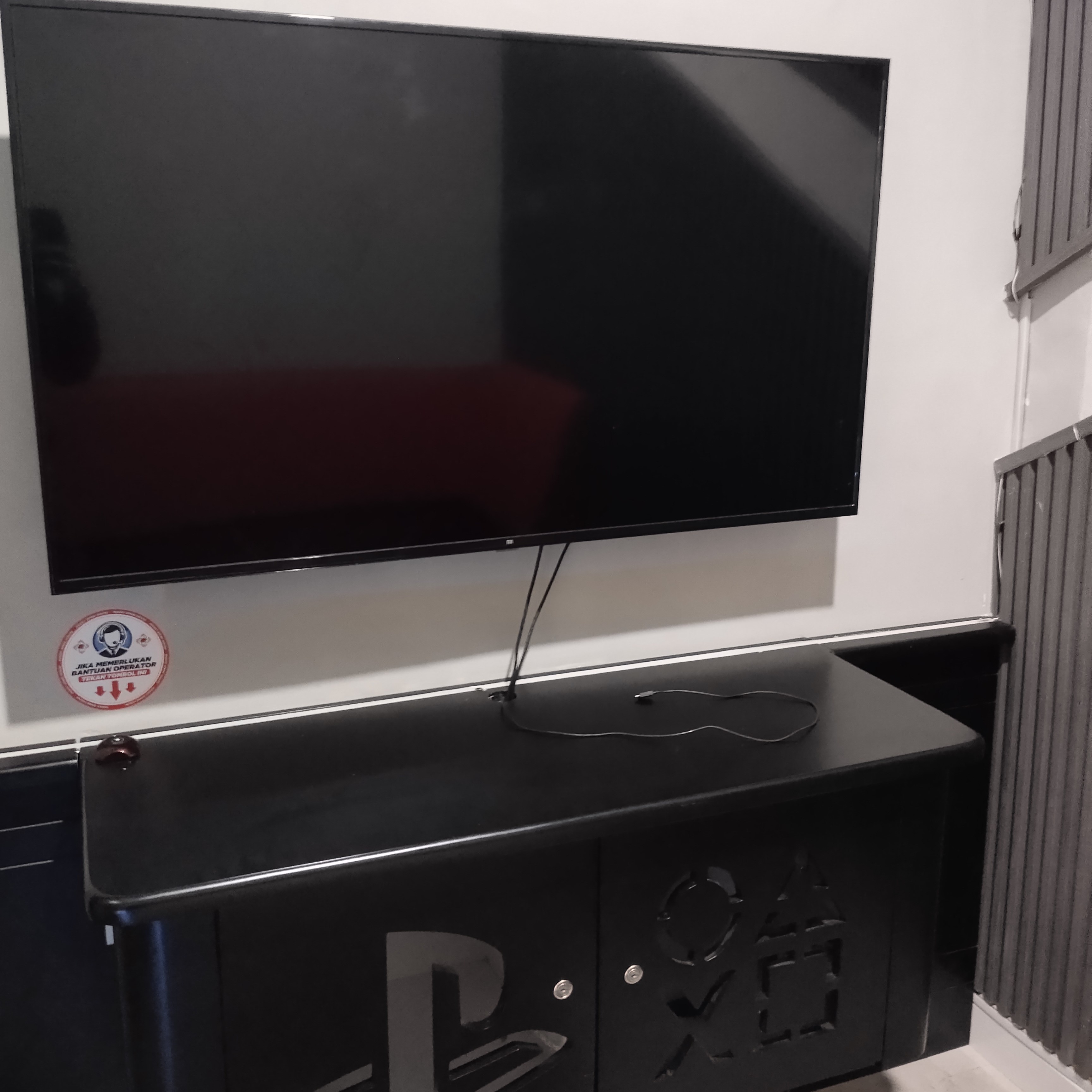 AeroBoost Laptop Stand